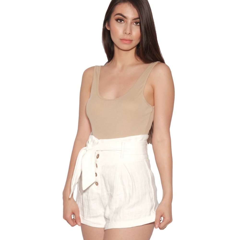 12th Tribe Whitehaven Linen Set